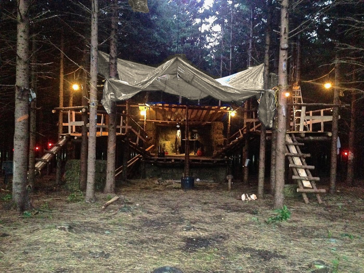 16 septembre 2013 : les projecteurs du Neverland, quelques jours avant Earthdance.